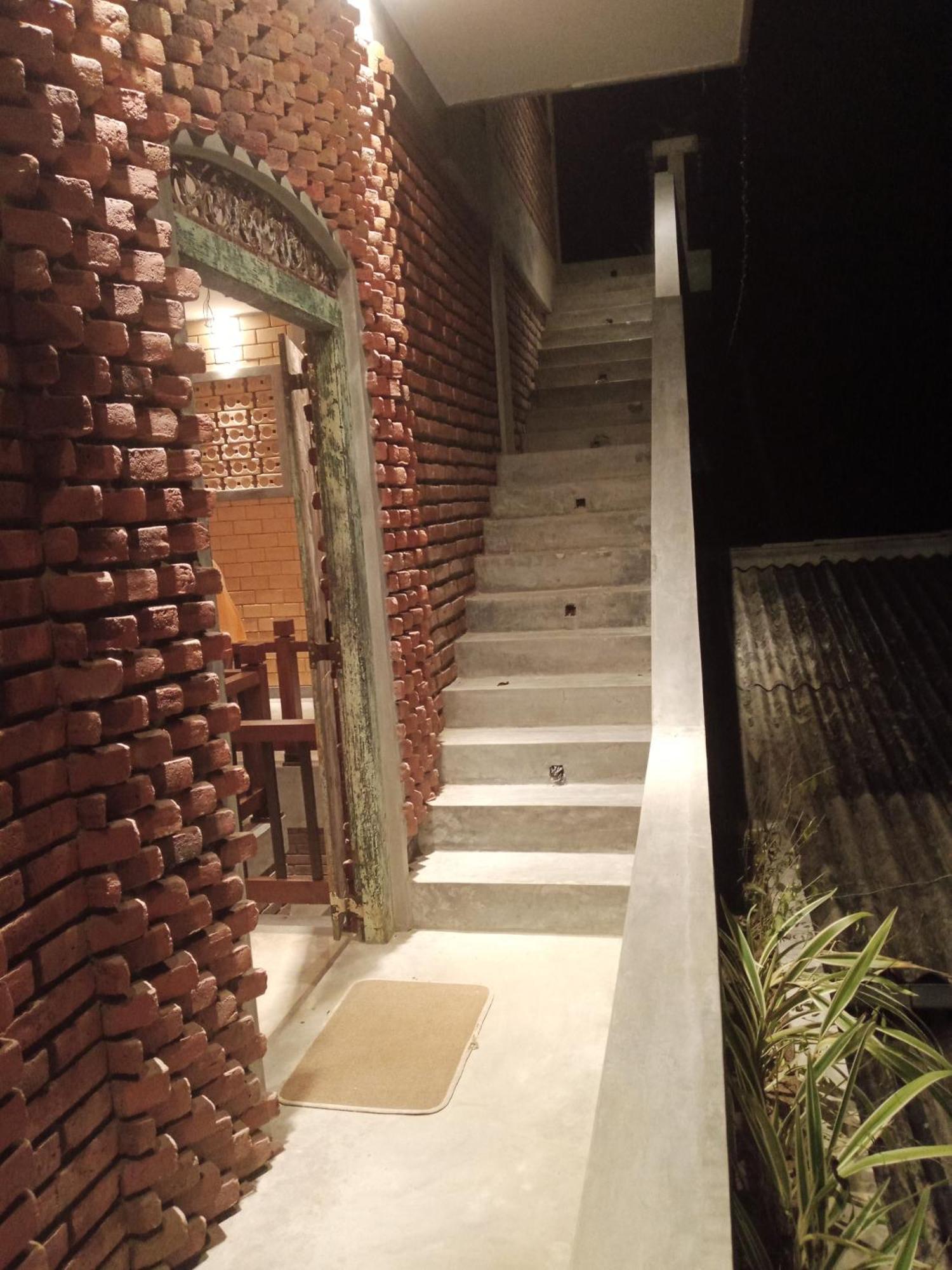 The Brick Wonder Hotel Habaraduwa Ngoại thất bức ảnh